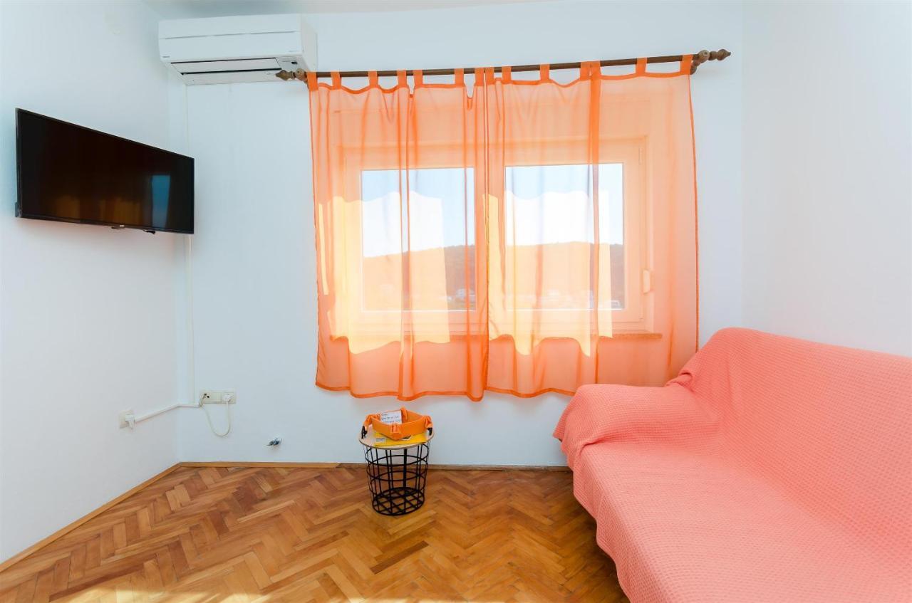 Apartments Mirjana B Lopar Ngoại thất bức ảnh