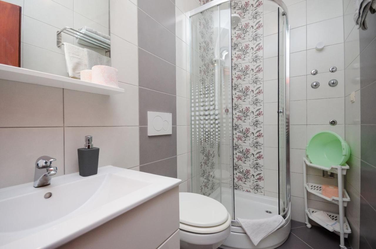 Apartments Mirjana B Lopar Ngoại thất bức ảnh
